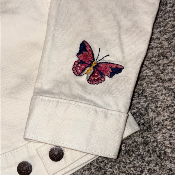 Johnny Was Cali Classic Denim Jacket - Picture 9 of 10